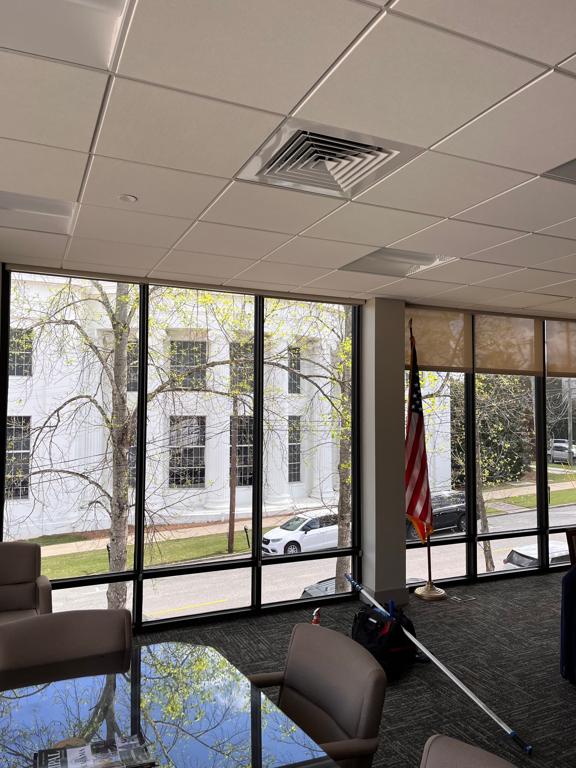 Gallery photos for Downtown Montgomery Office Building Shines Bright with Our Expert Window Cleaning: Image #8