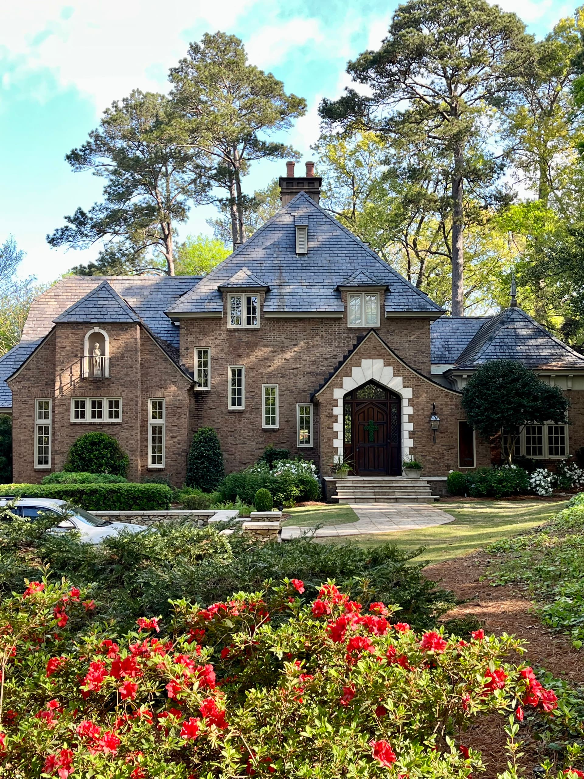 Enhancing Home Views with Crystal-Clear Windows image