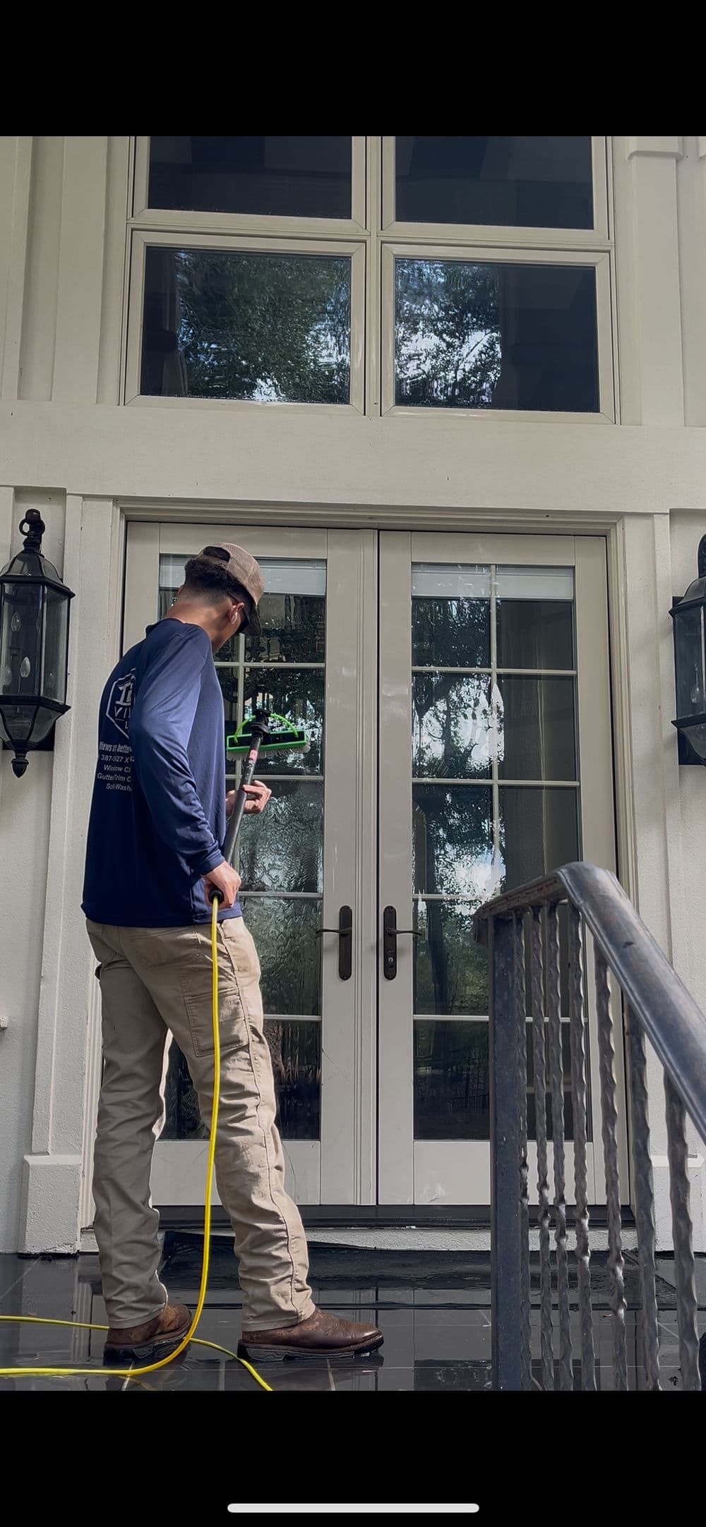 Exterior Window Cleaning